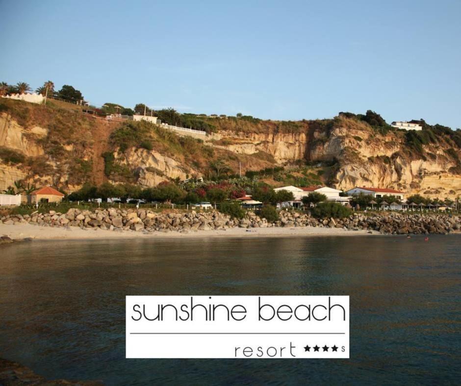 Borgo Di Riaci Beach Resort Santa Domenica  Εξωτερικό φωτογραφία